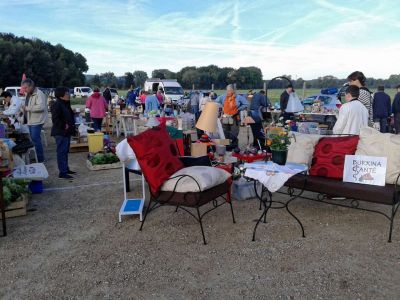 Notre stand à la brocante de Prunay 2018