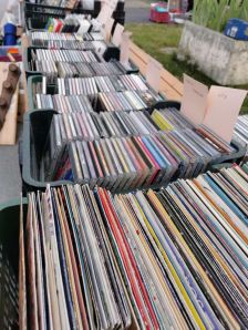 Notre brocante solidaire du 1er mai 2022.