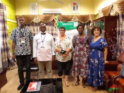 Avec le directeur de l'hôpital de Bogodogo